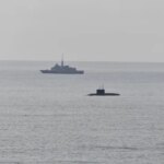 Біля узбережжя Франції сплив російський підводний човен, носій “Калібрів”: повідомляють про серйозну несправність. Фото